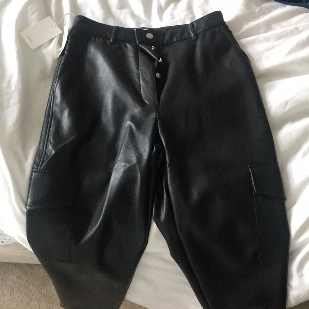 ARITZIA vegan leather cargo pants NWT